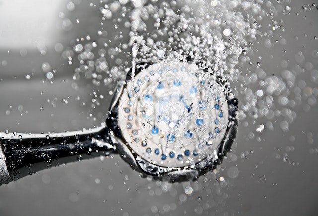 What to Do About a Leaking Showerhead?